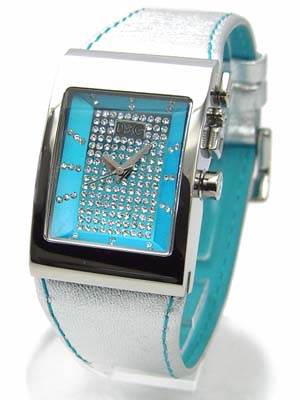 D&G  DW 0157 LOGO SIDE EX